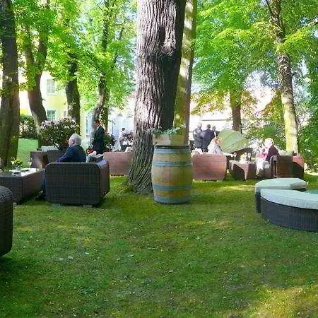 Weltemuehle 4* Dresden